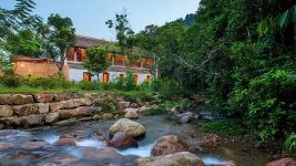 Khu nghỉ dưỡng Làng Nương Yên Tử 2.jpg Khu nghỉ dưỡng Làng Nương Yên Tử 2.jpg